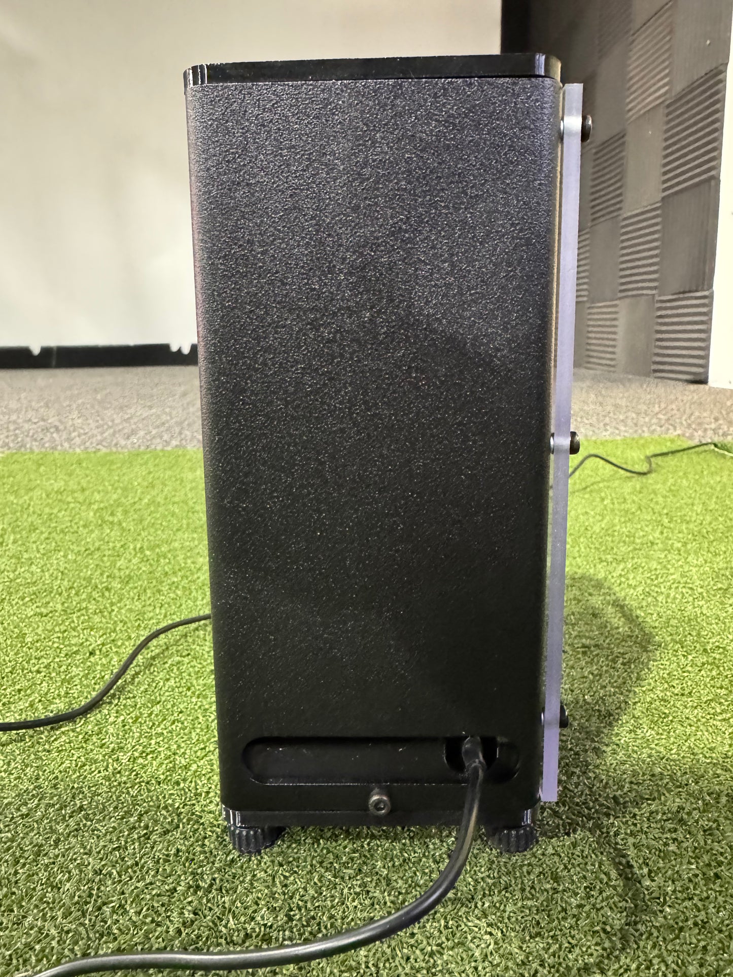 "The Tank" – Ultimate Square Golf Launch Monitor Case